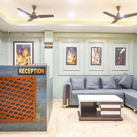 Fabhotel Hari Kunj 900 M From Kashi Vishwanath Temple 瓦拉纳西 外观 照片